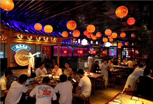 借势影视IP打造国风体验，西安餐饮靠抖音让传统文化“食”力圈粉